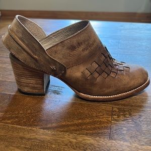 Freebird by Steven USA mules size 9